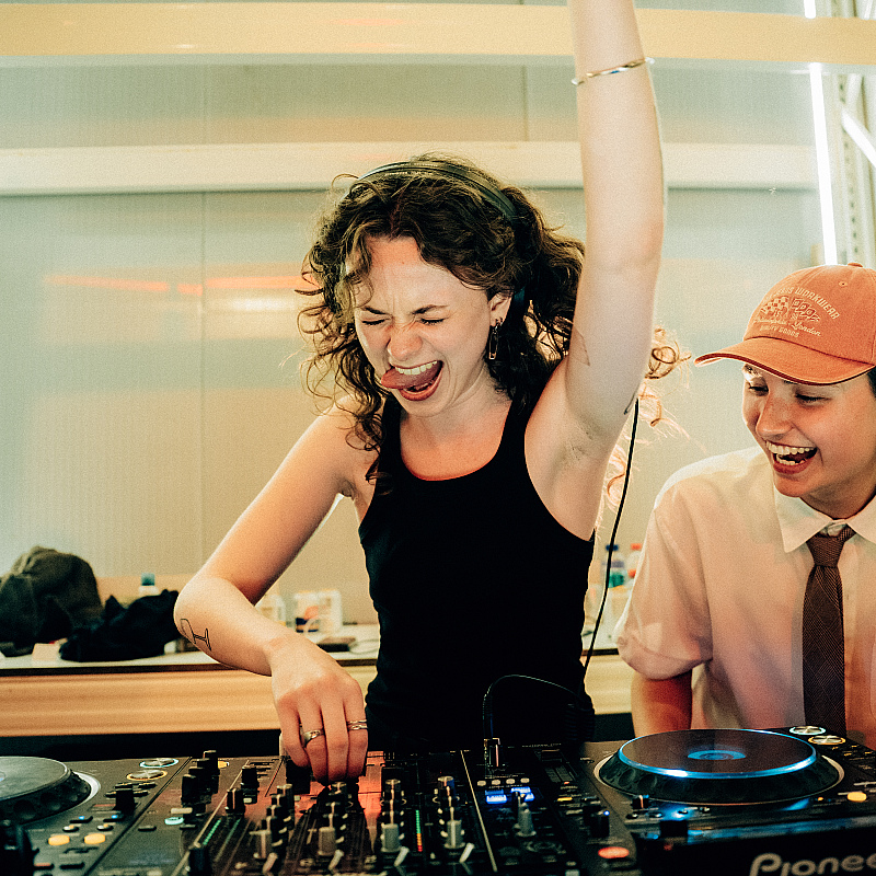 Kids With Buns - DJ-Set