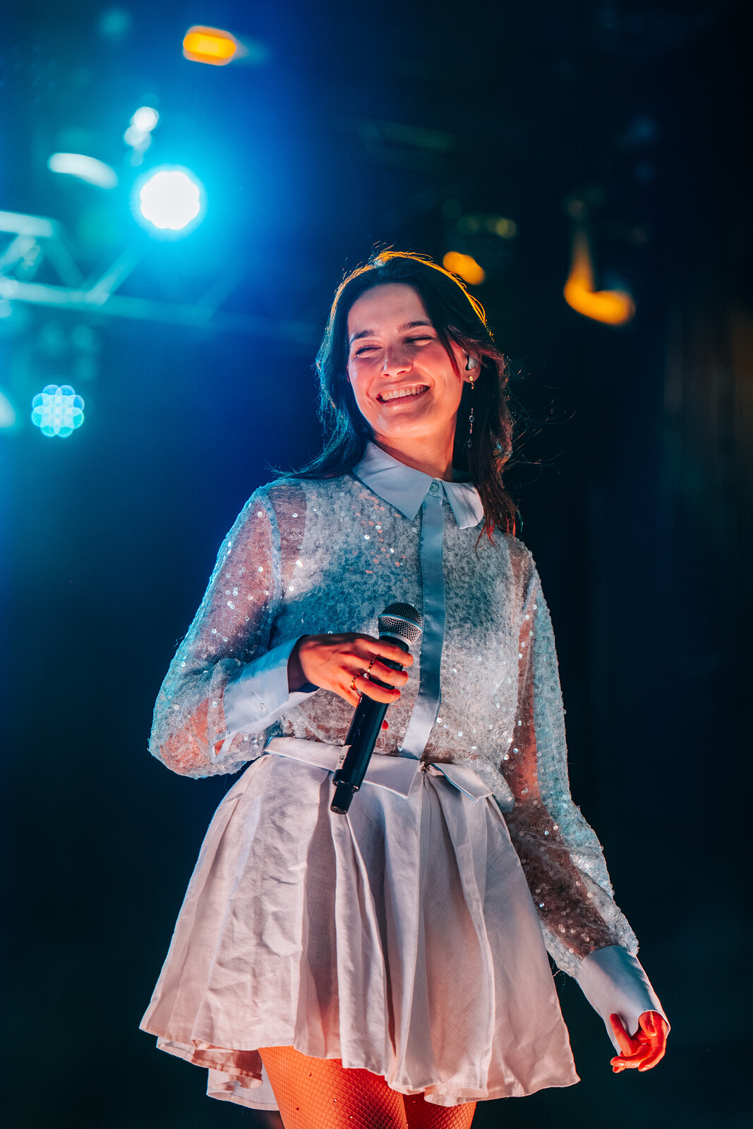 Tinne Oltmans live op Rijversfestival 2026, 2026 · foto 1