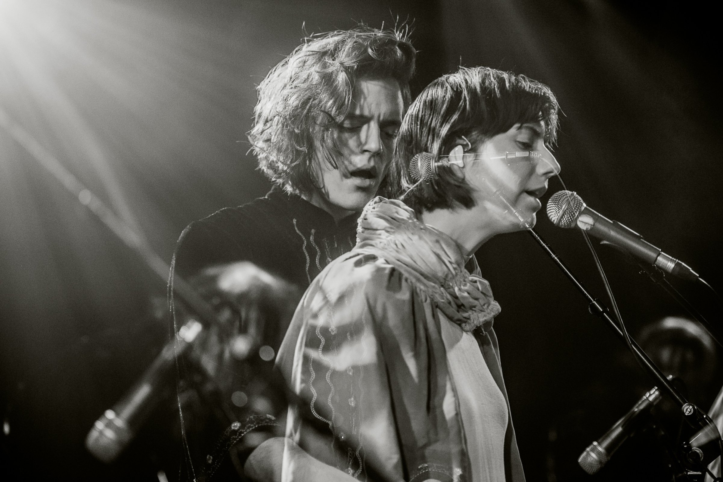 Vanishing Twin · photo 1